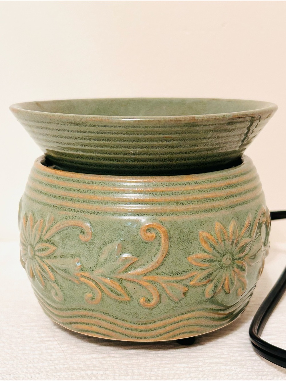 Yankee Candle Green Floral Ceramic Wax Warmer